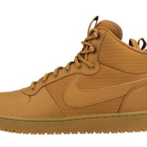 Nike Court Borough Mid Winter 